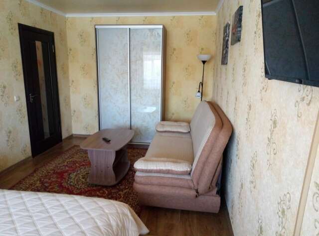 Апартаменты Apartment On Soborna Каменец-Подольский-16